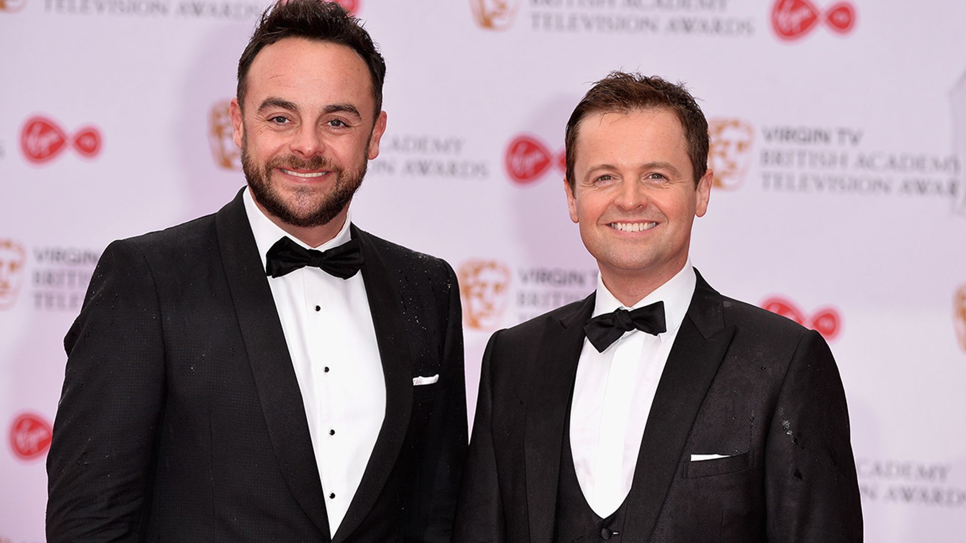 ant and dec 1t