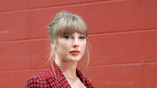 Taylor Swift looks on prior to a game between the Kansas City Chiefs and the Denver Broncos at GEHA Field at Arrowhead Stadium on November 10, 2024 in Kansas City, Missouri