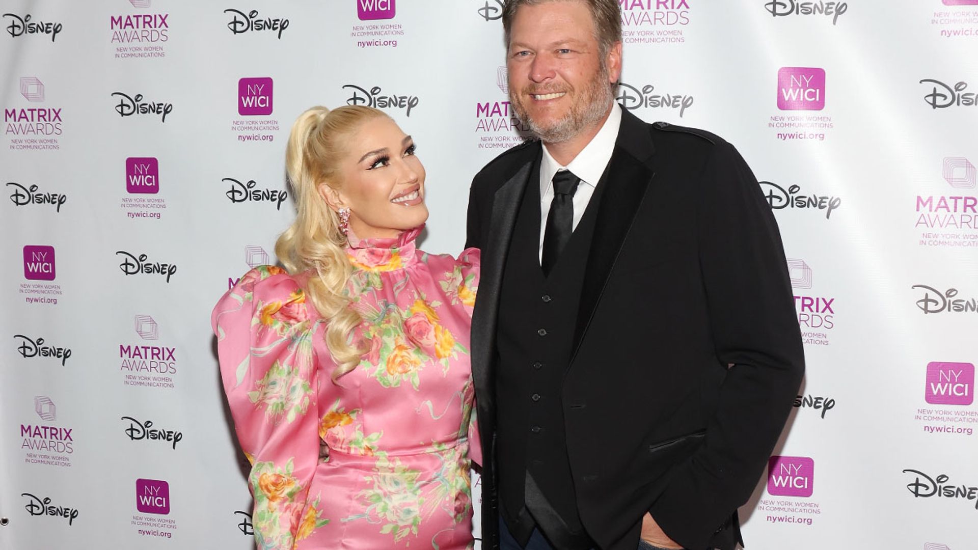 Gwen Stefani S Growing Baby Photo With Blake Shelton Is Adorable Hello