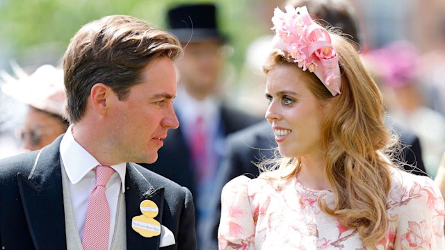 Edoardo Mapelli Mozzi and Princess Beatrice looking at each other