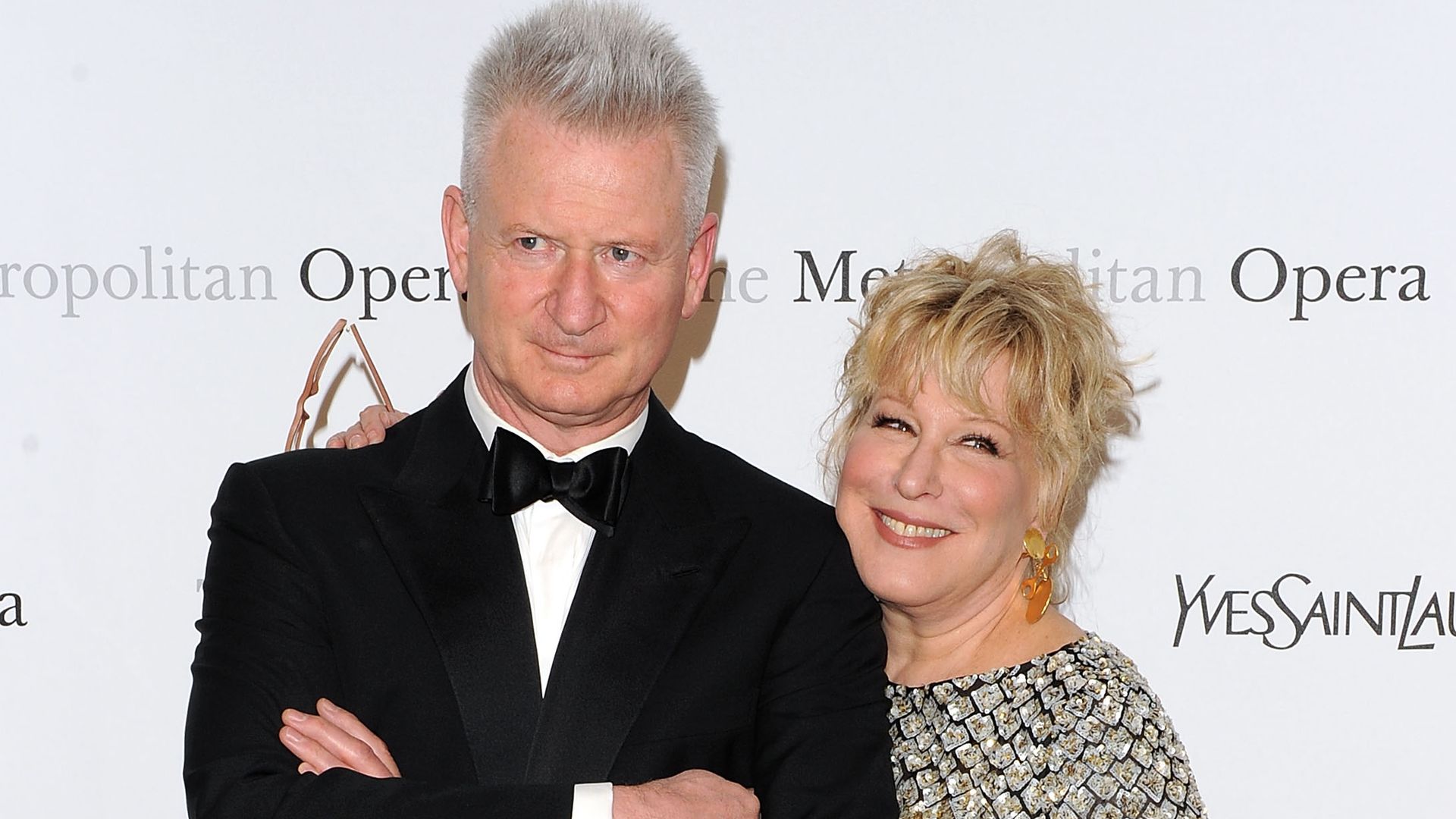 Bette Midler reveals unusual sleeping arrangement with husband is key to 40-year marriage