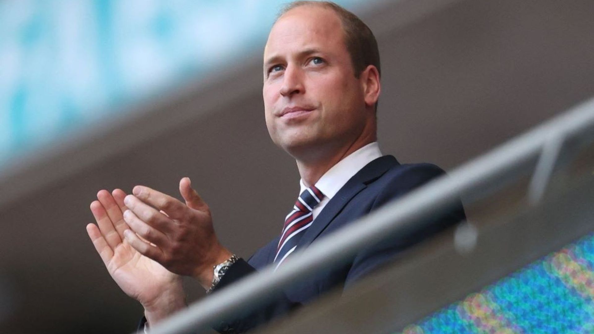 prince william clapping wembley