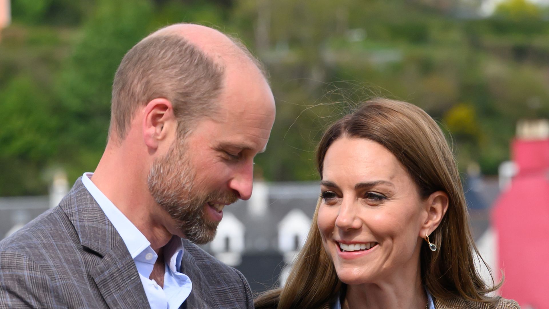 Princess Kate and Prince William's bedroom decor in Norfolk home revealed for first time