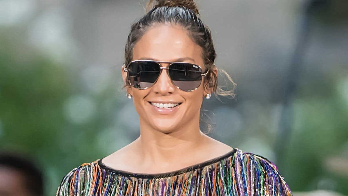 Gárgaras cerveza negra Frugal Jennifer Lopez's fave Quay sunglasses are on sale at ASOS starting at just  $20 | HELLO!