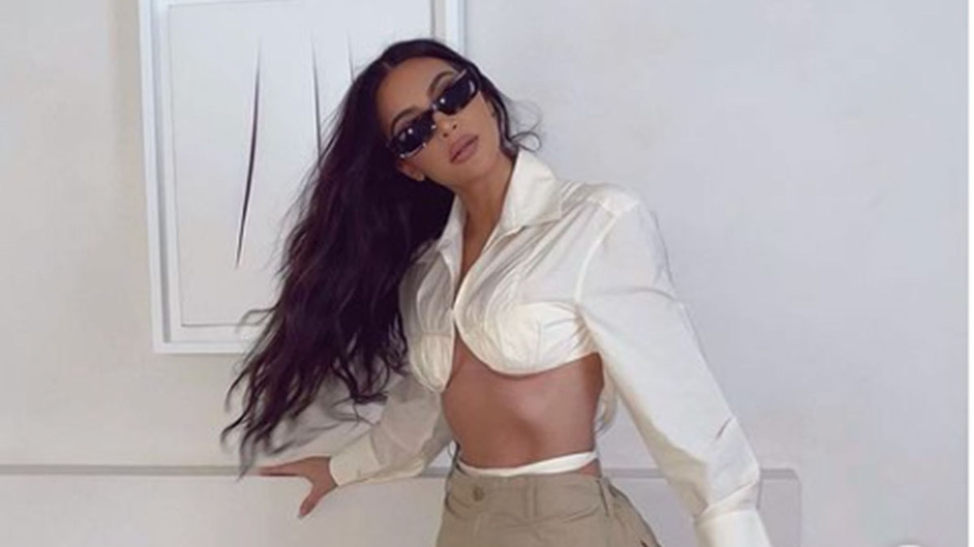 Kim Kardashian Skims Instagram February 23, 2021 – Star Style