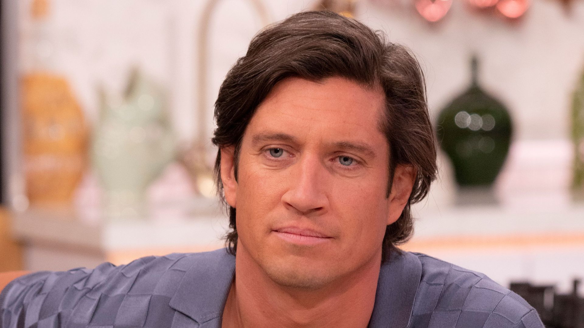 Vernon Kay with glum expression on face