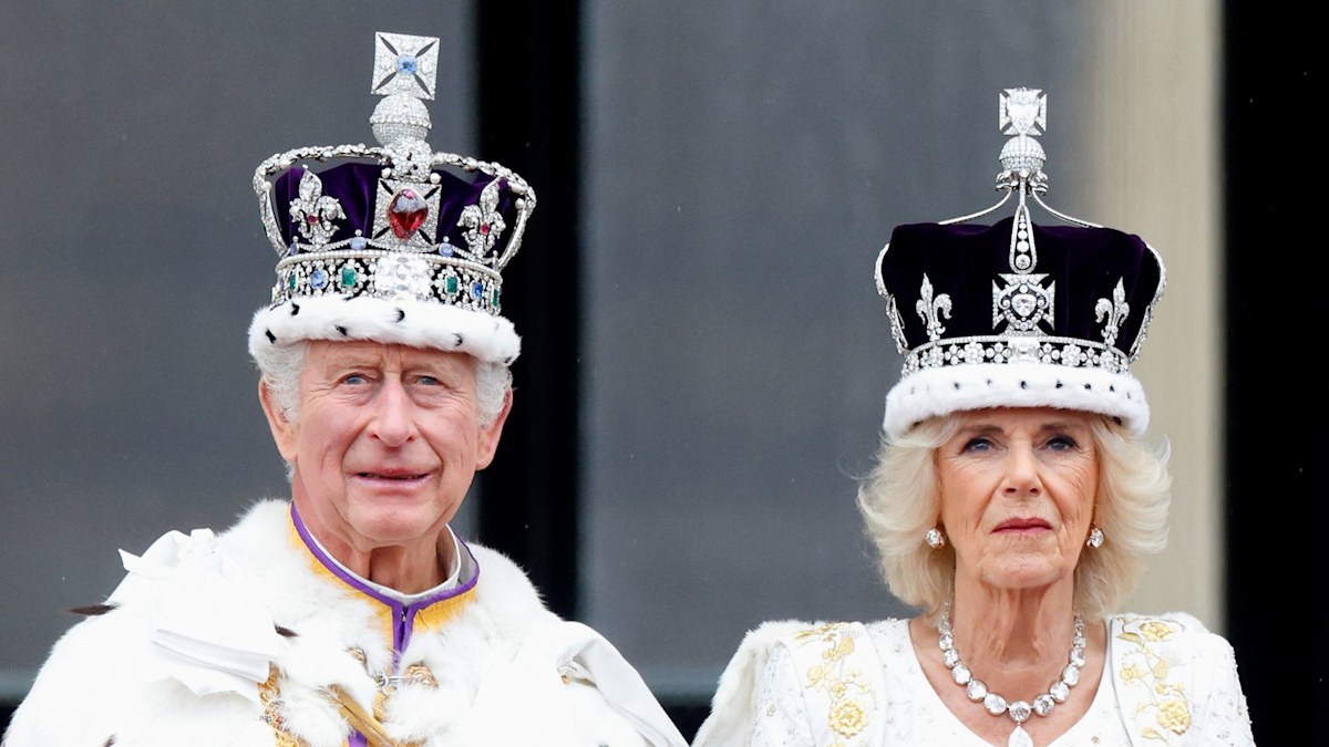 See King Charles and Queen Camilla's coronation crowns up close in new ...