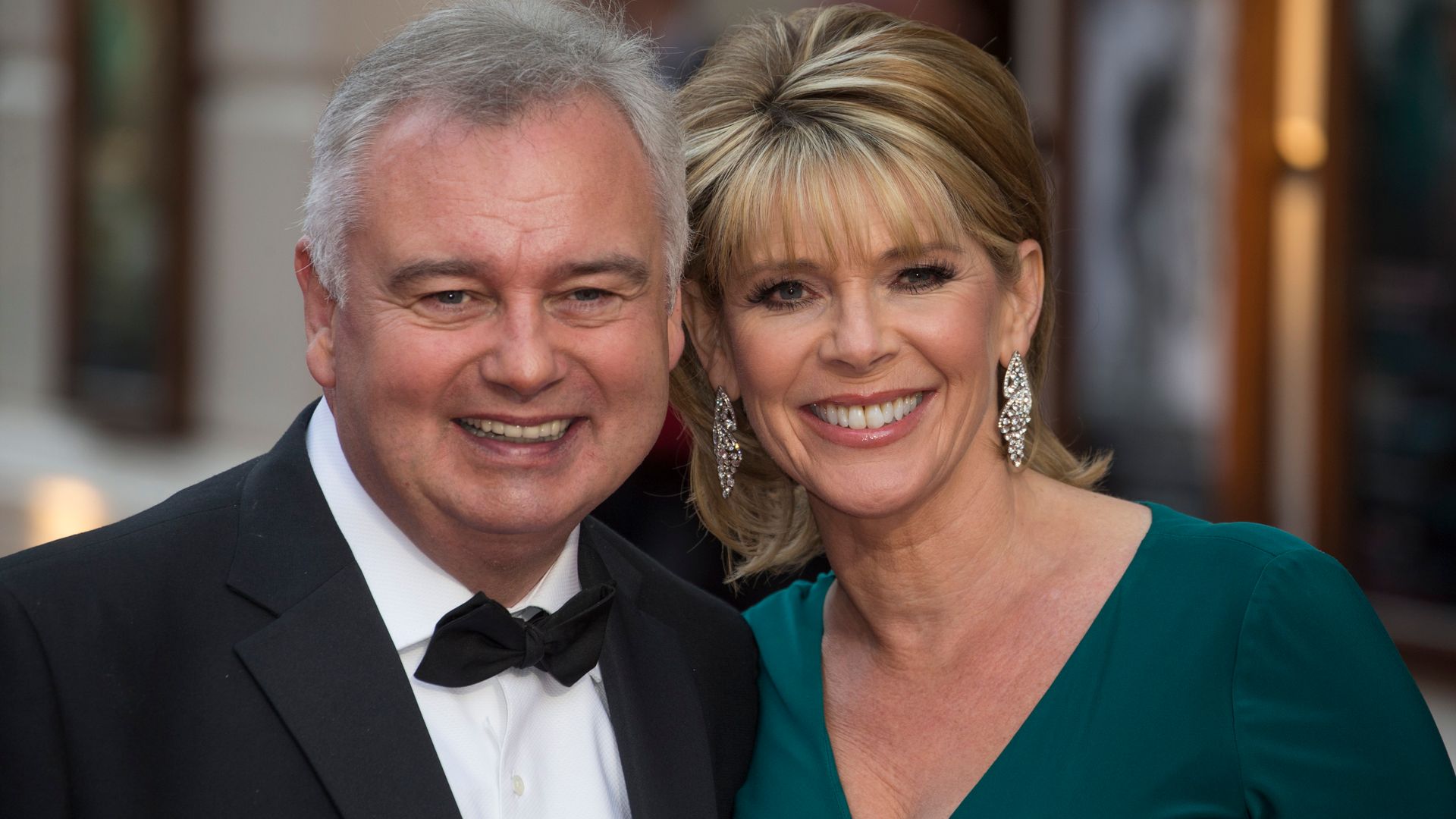 Eamonn and Ruth smiling 