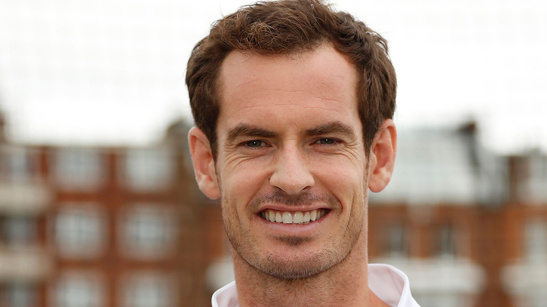 andy murray smiles 