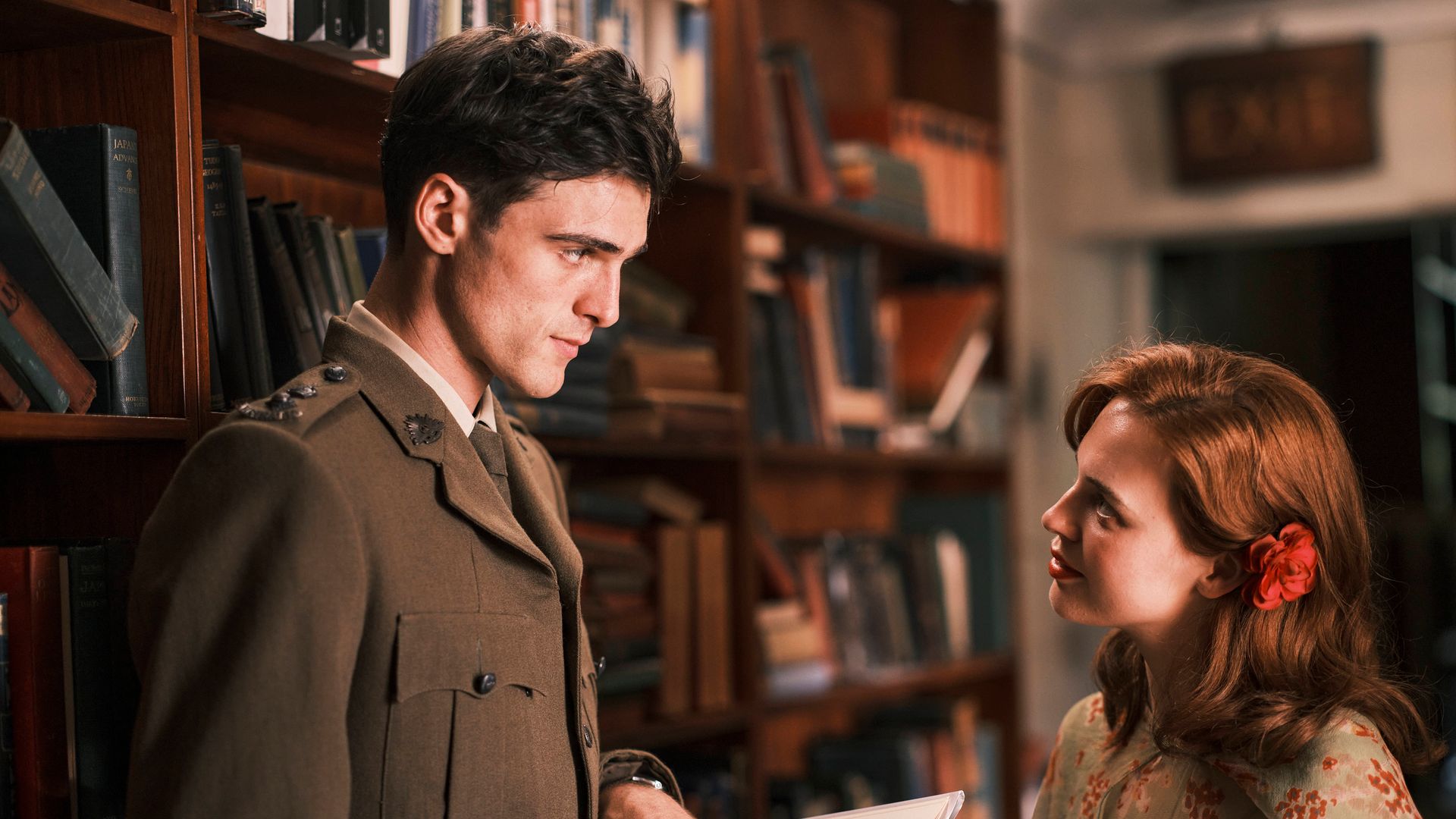 Critics praised the 'smouldering chemistry' between the leads