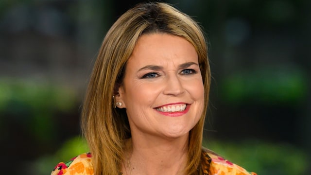 savannah guthrie baby bump