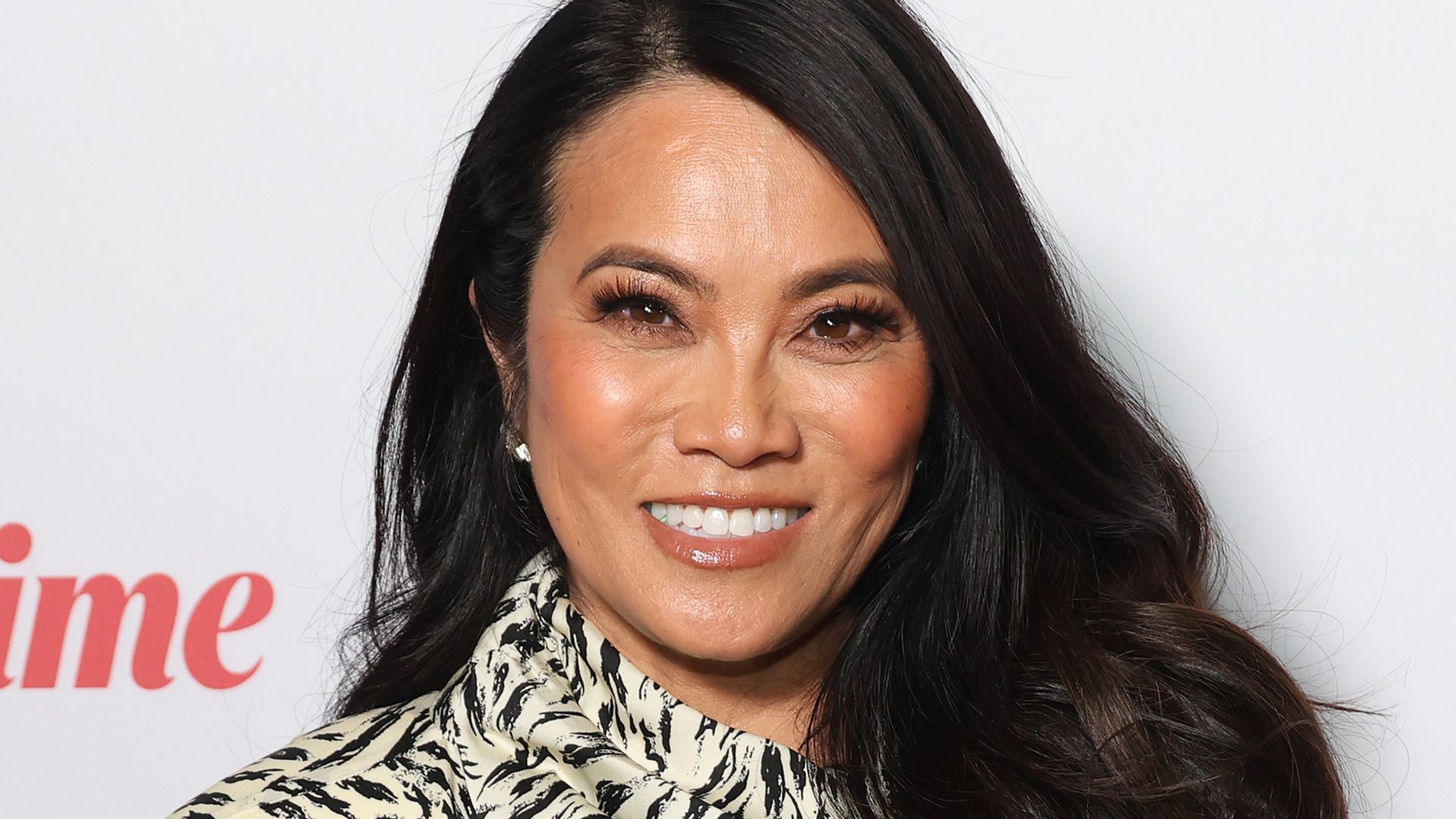 Inside Dr. Pimple Popper star Sandra Lee's 25-year marriage to husband Jeffrey Rebish and their family life