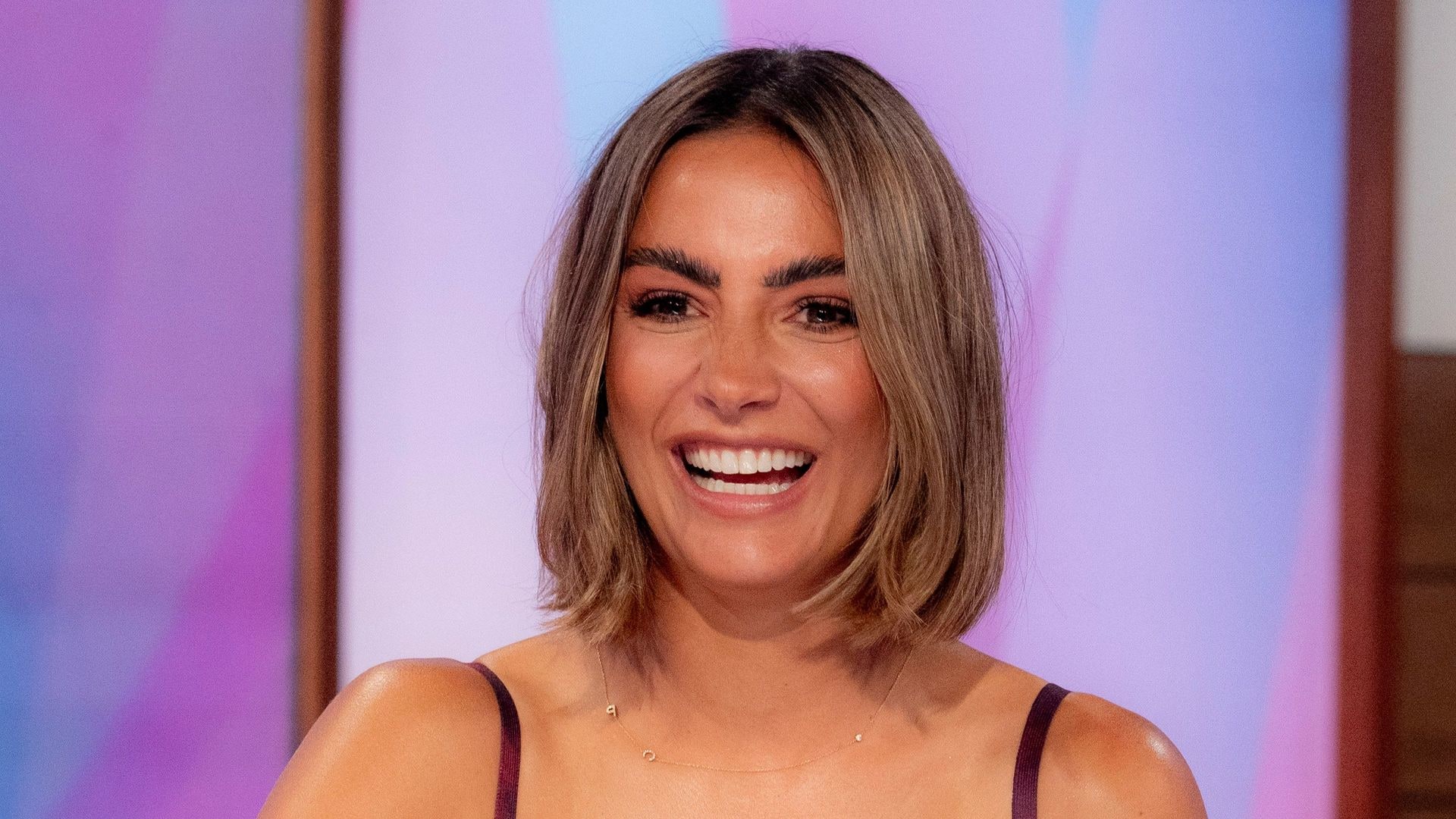 Loose Women's Frankie Bridge sizzles in tiny bikini as she shows off ...