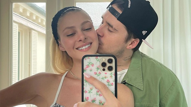 nicola peltz brooklyn beckham mirror selfie