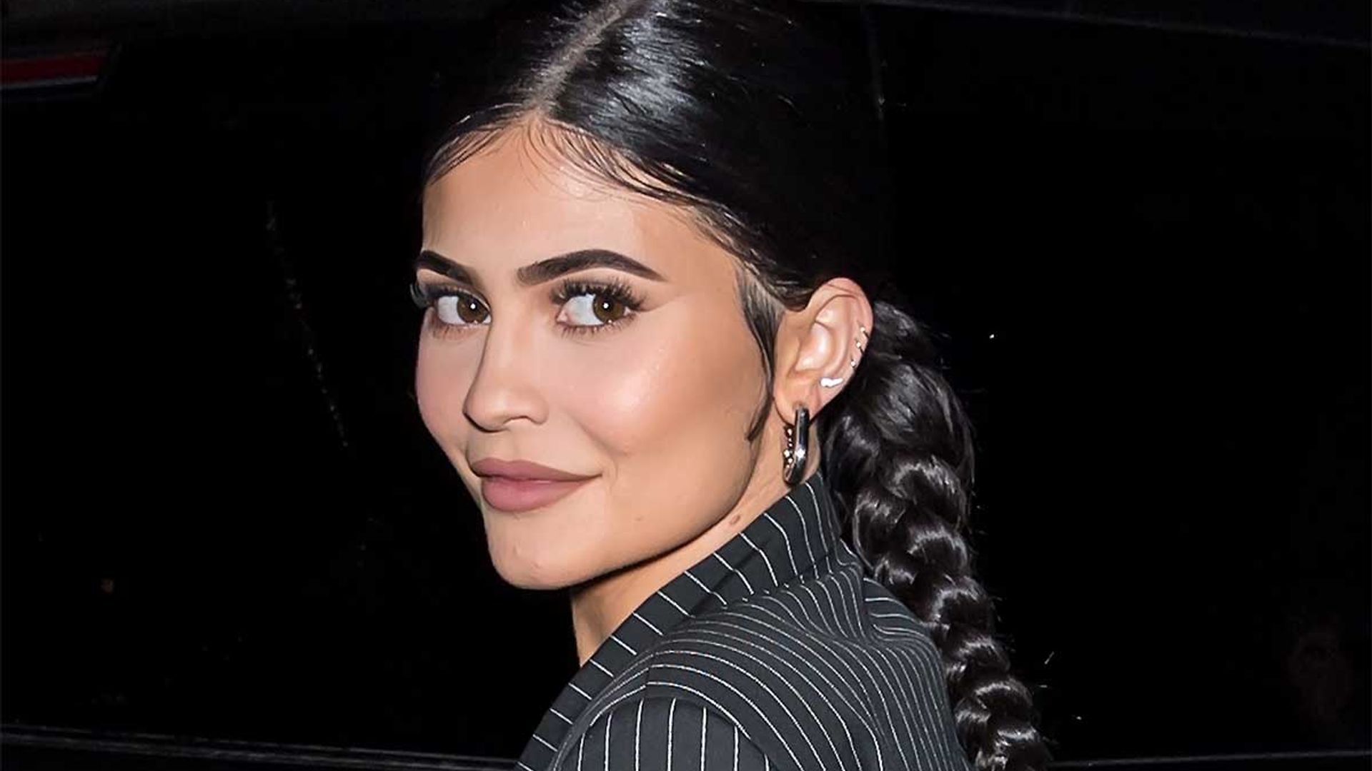 Kylie Jenner Takes 20 Pieces Of Luggage On U.K. Trip