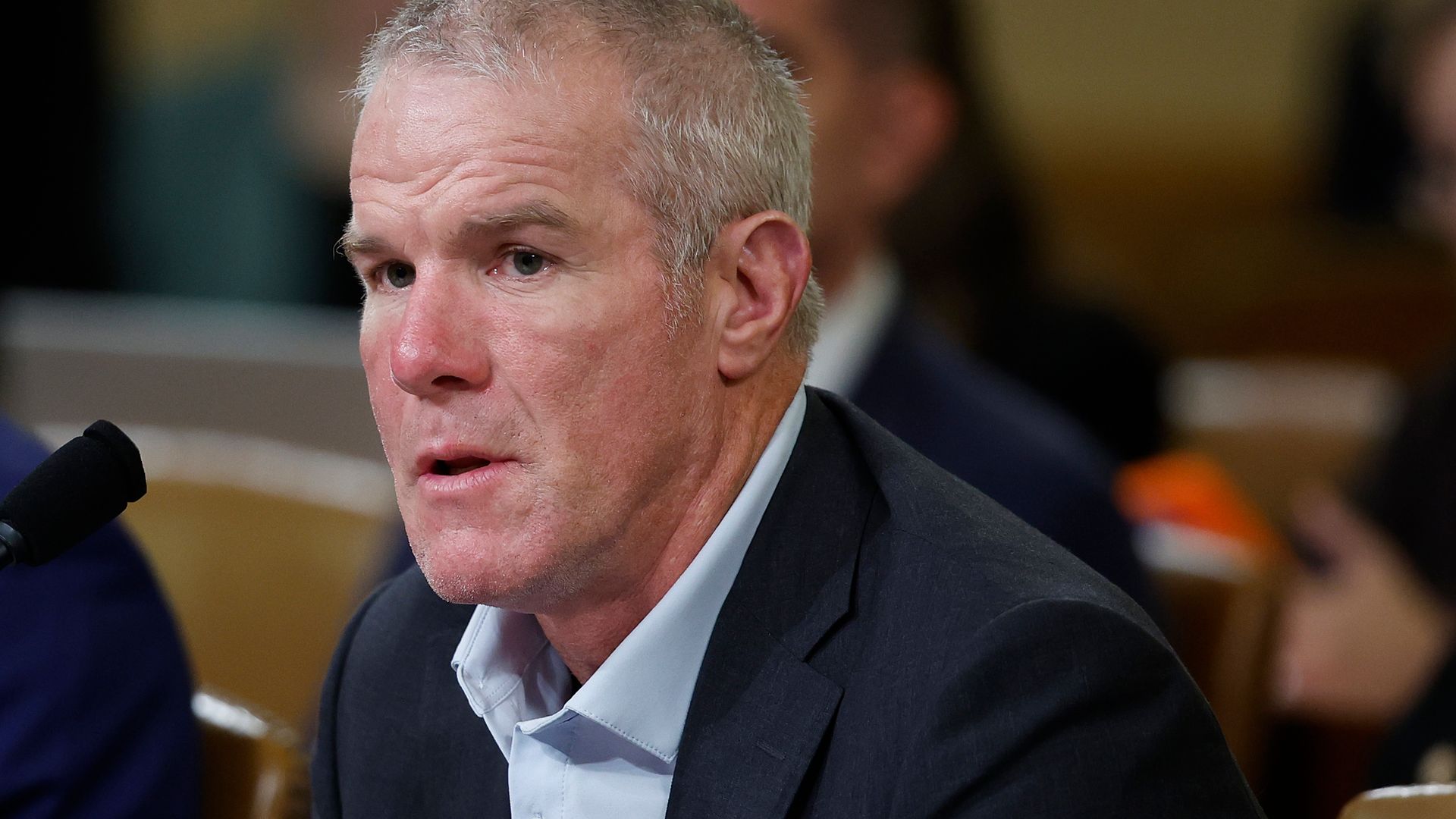 Brett Favre gives huge health update amidst Parkinson's battle and rumors he's 'given up'