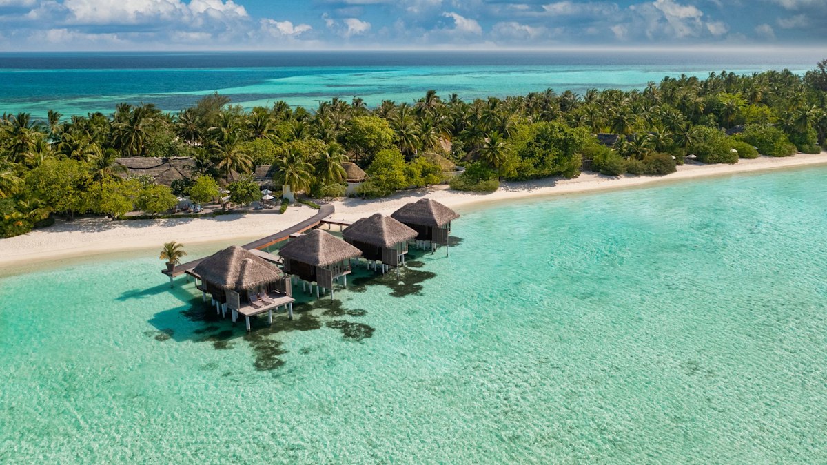 Dreaming of the Maldives? Destination expert's 4 tips to save 'hundreds' on island adventure
