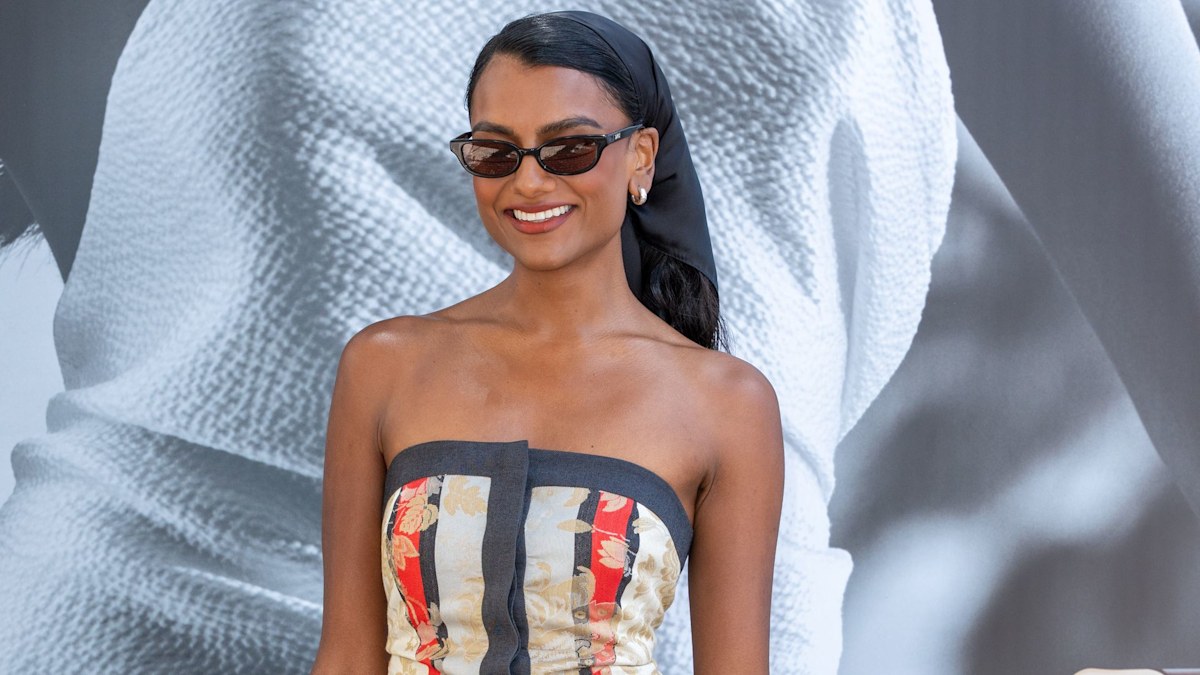 Simone Ashley’s gingham bodycon is a total summer dream