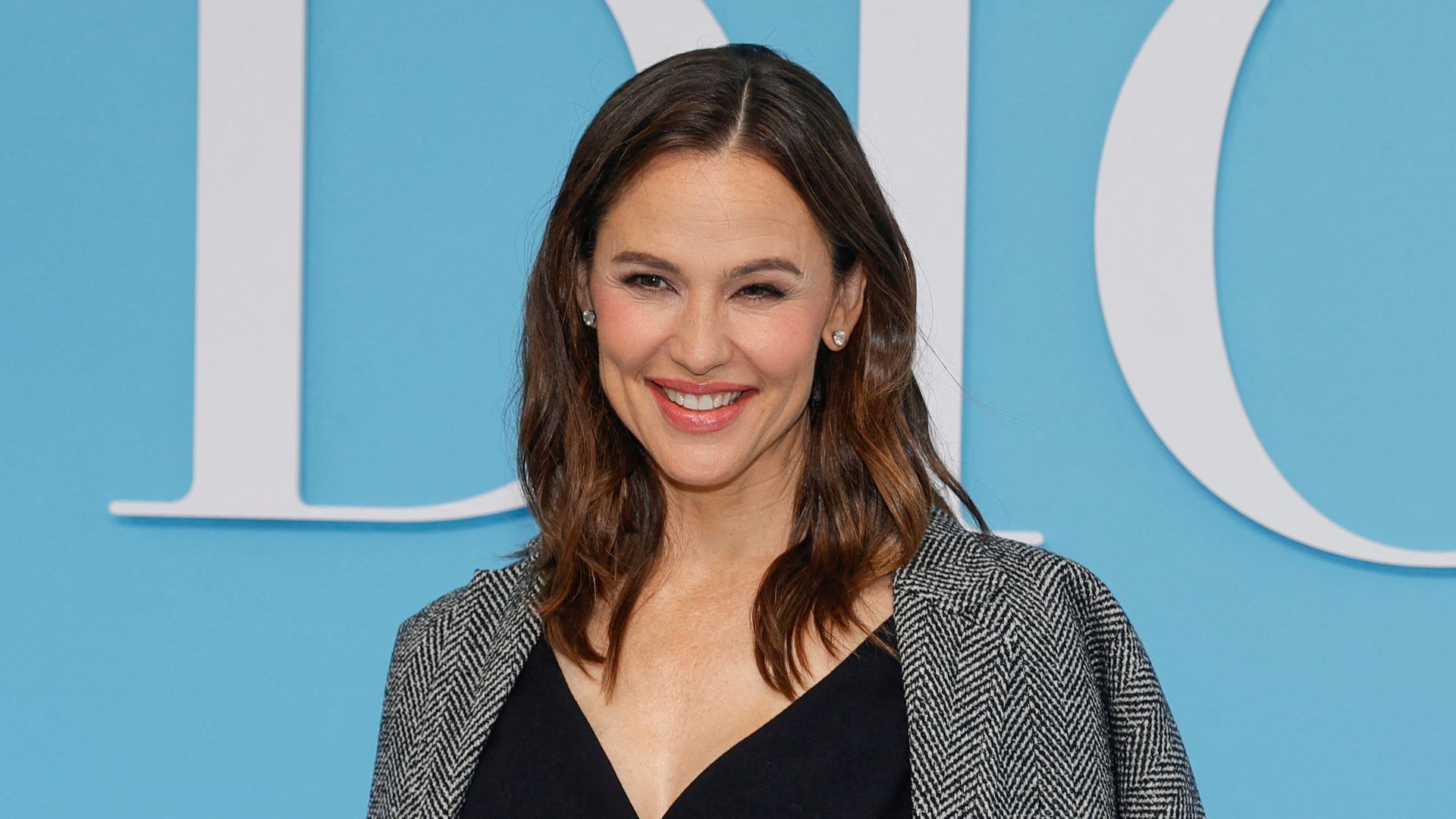 Jennifer Garner’s heartbreaking anniversary as she reunites with family