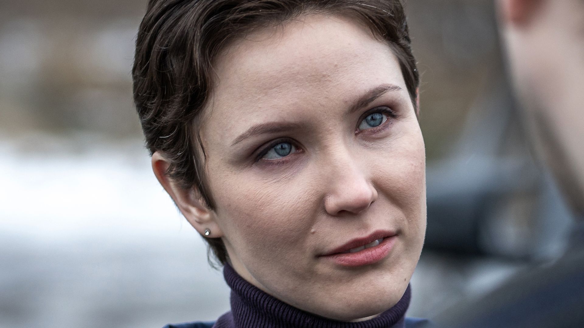 close-up of brunette woman