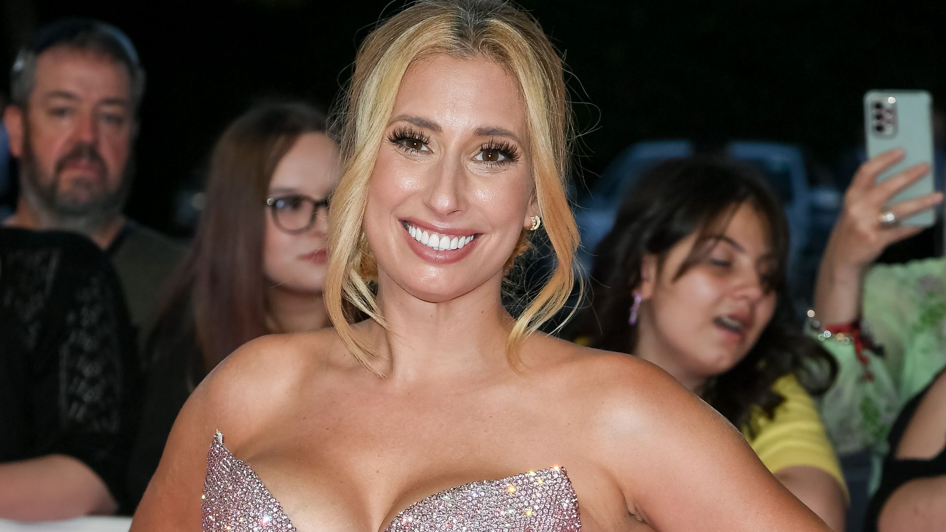 Stacey Solomon, 36, unveils major hair transformation: 'I feel like a whole new woman'
