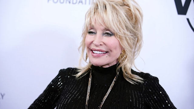 Dolly Parton at charity gala