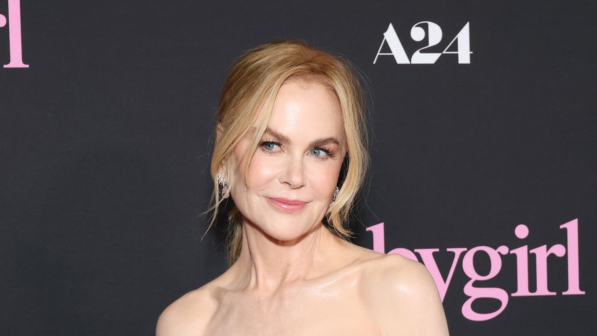 Nicole Kidman is a vision in stunning baby pink gown in head-turning red carpet appearance