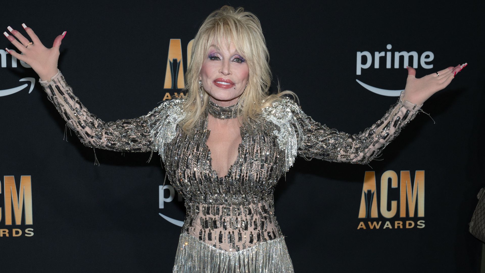 Dolly Parton finally responds to Elle King’s controversial birthday tribute