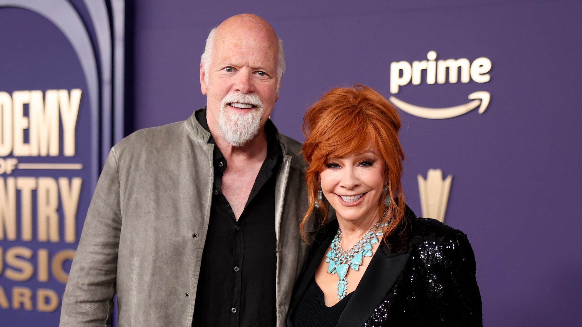 reba mcentire rex linn red carpet