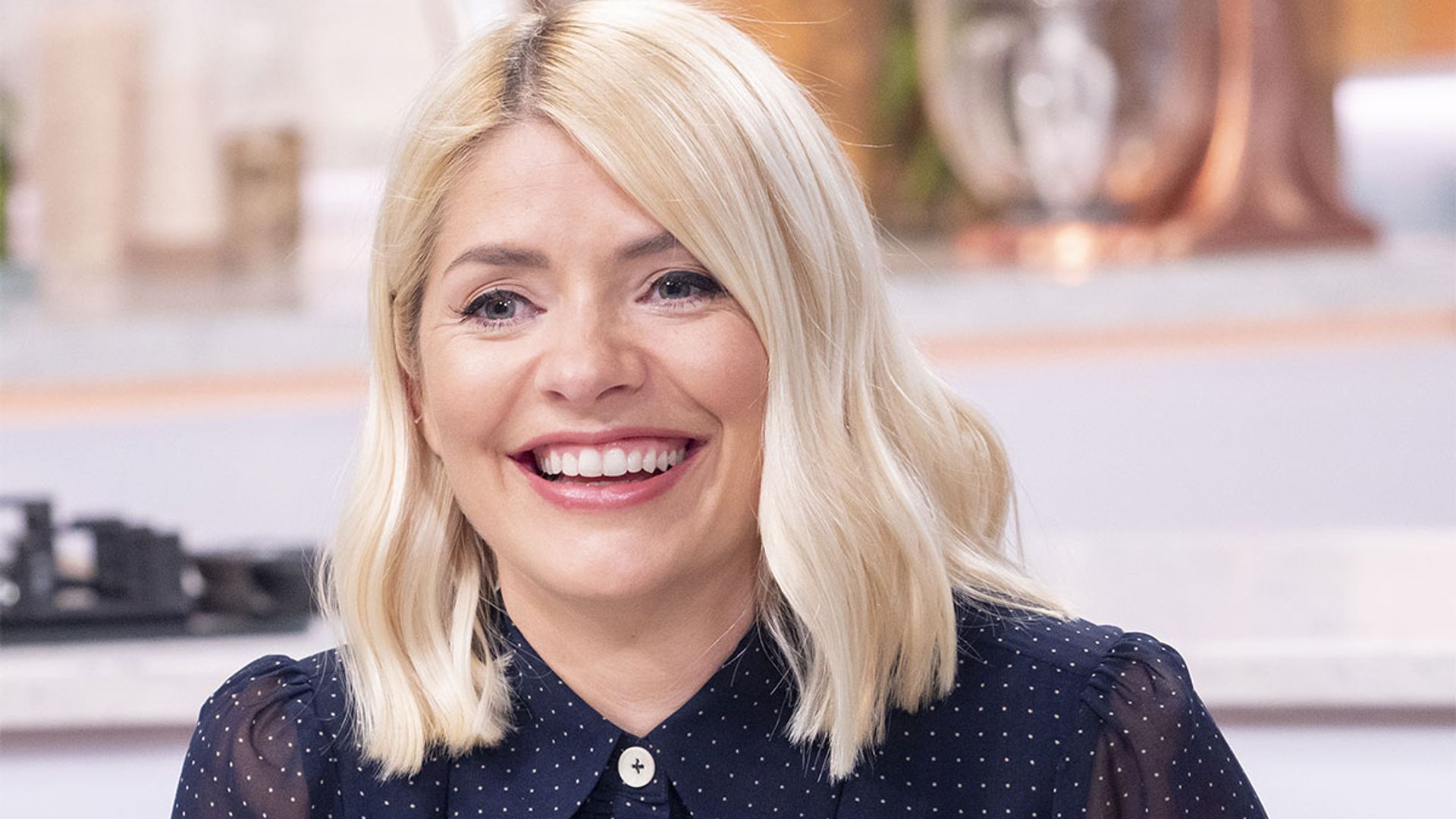 Holly Willoughby's spotty midi dress has This Morning fans rushing to the shops