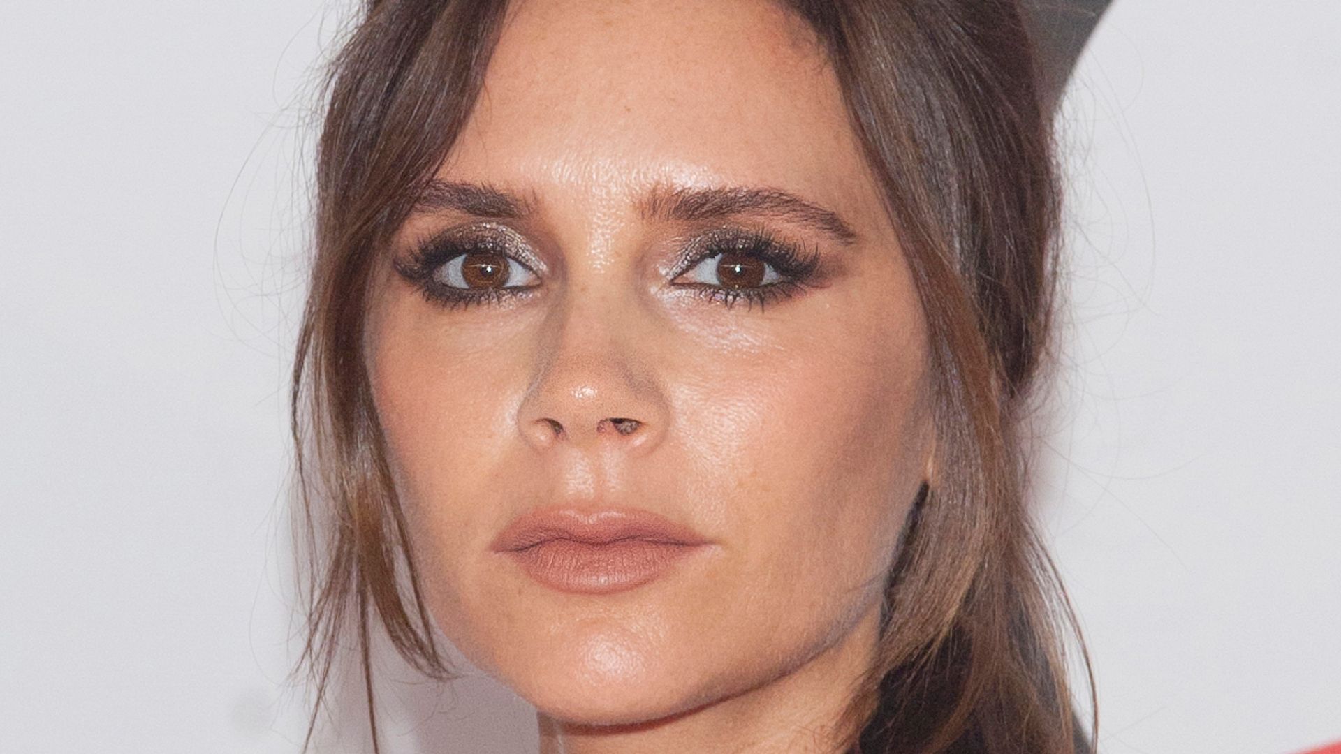 Victoria Beckham attends the "2015 CFDA Fashion Awards" 