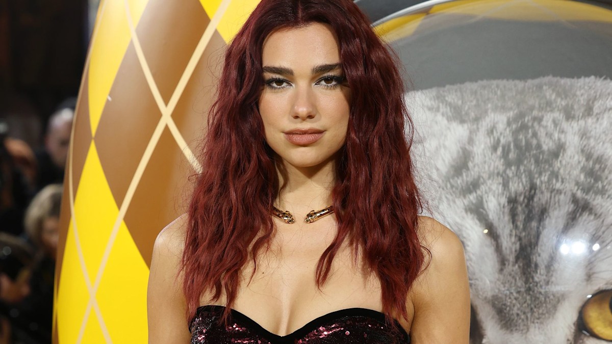 Dua Lipa dazzles in strapless sequin corset dress that is perfect for ...