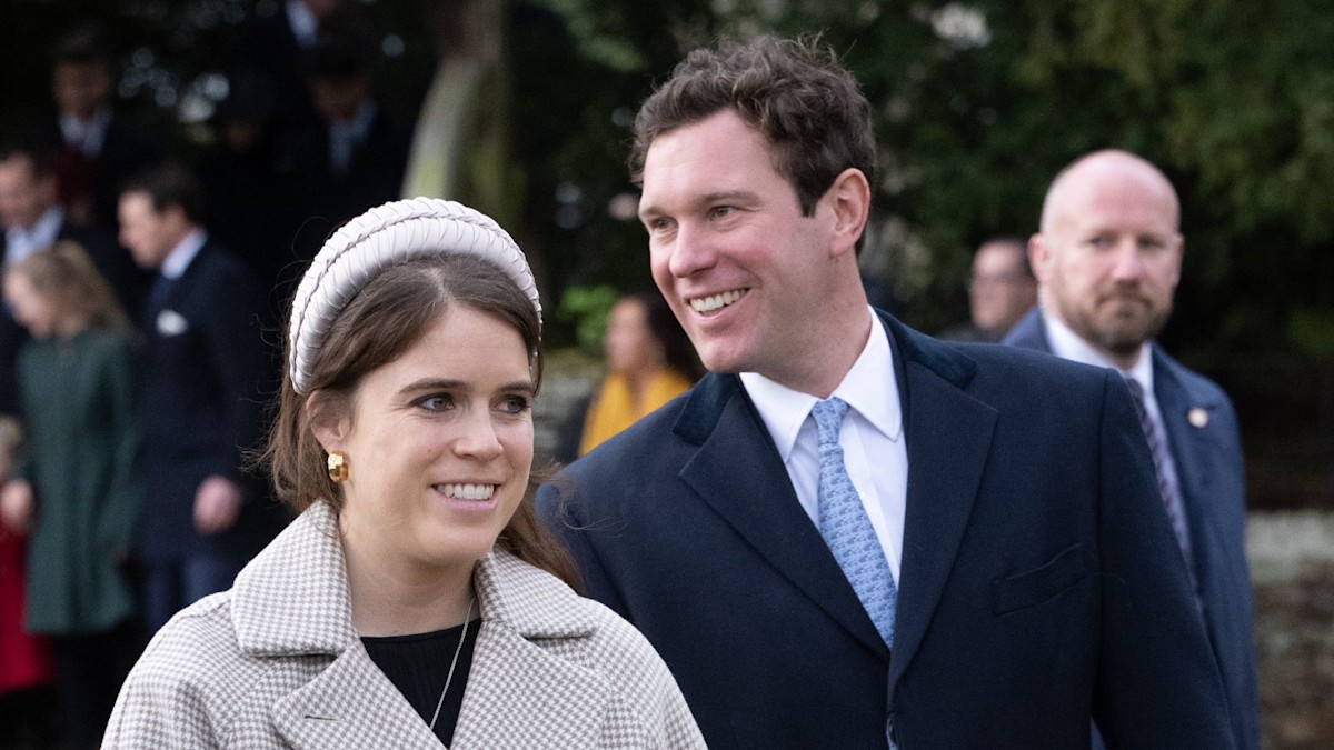 Princess Eugenie's Sons Playing in the Garden