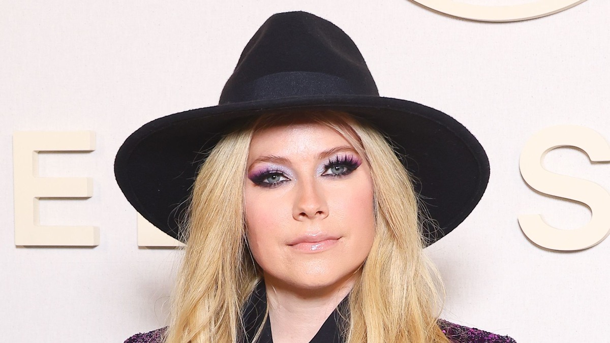 Avril Lavigne reunites with ex-husband following major health battle