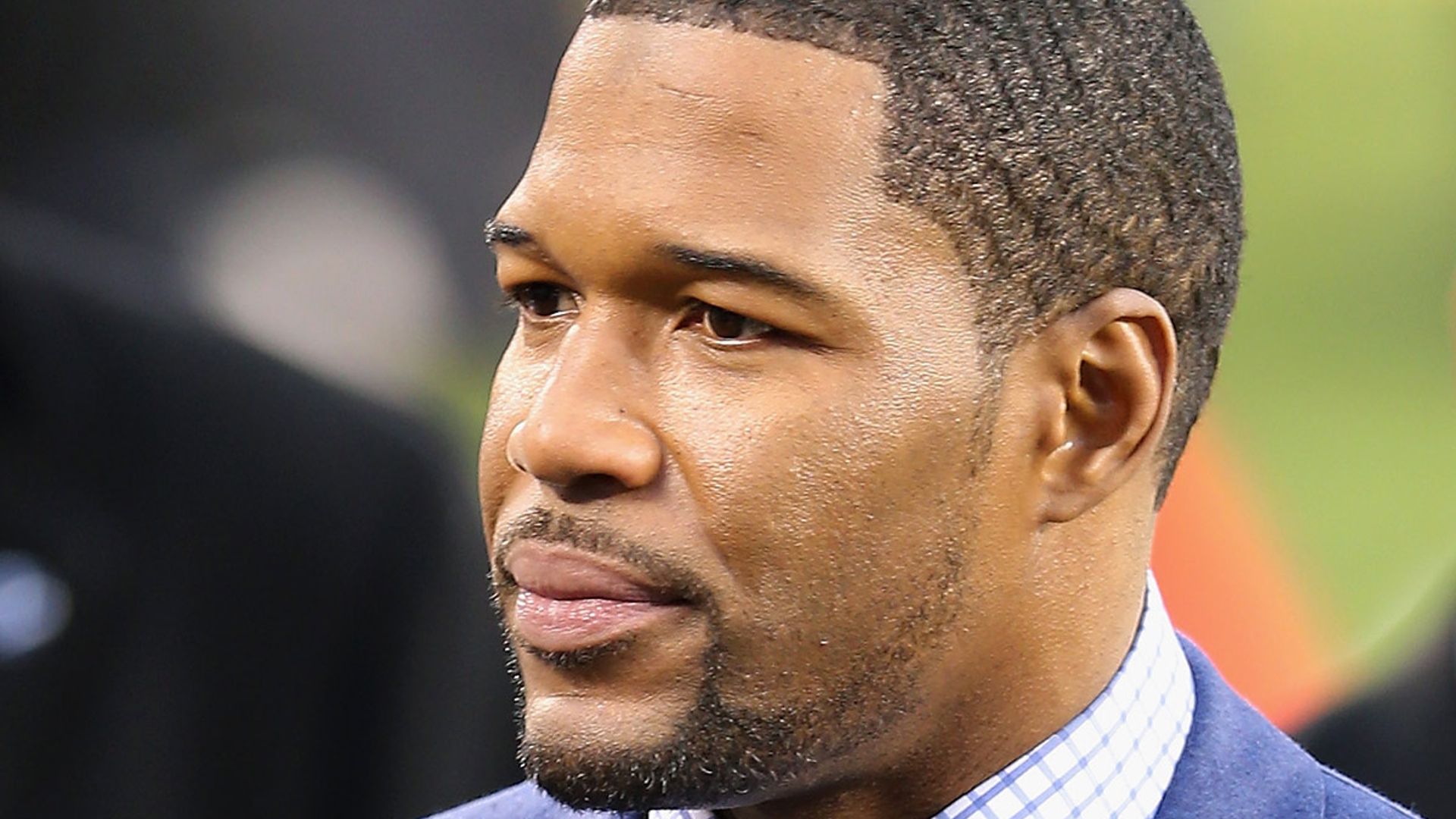 Gmas Michael Strahan Inundated With Support Following Personal Loss Hello 