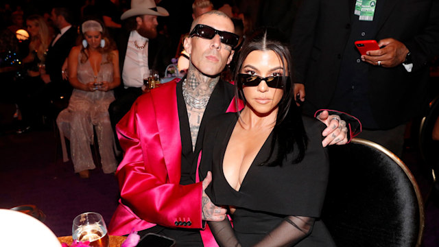 kourtney kardashian travis barker grammys 2022