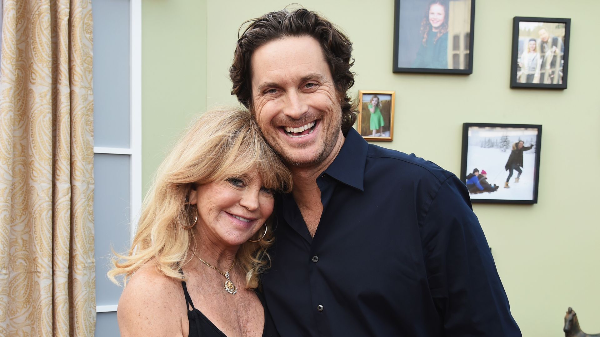 Oliver Hudson admits he had 'most trauma' with mom Goldie Hawn as he talks forgiveness of dad Bill Hudson