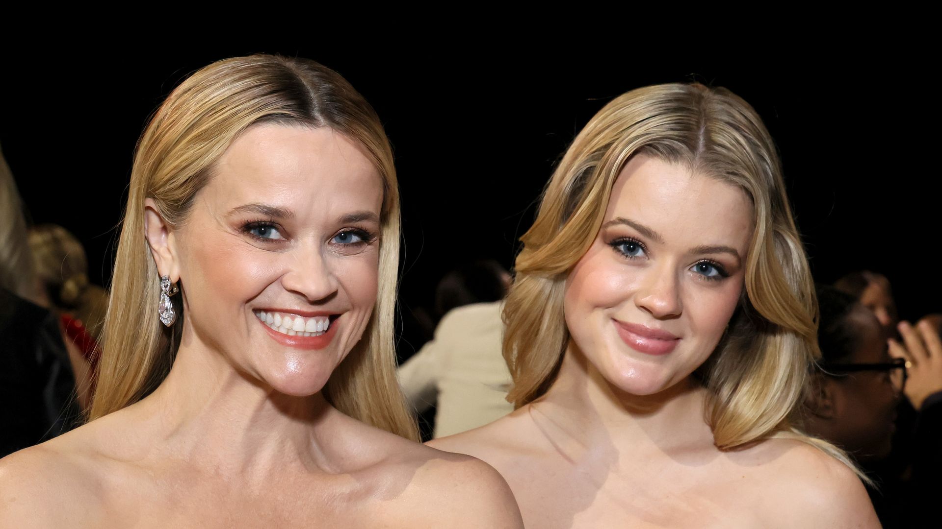 Reese Witherspoon and Ava Phillippe attend the 29th Annual Critics Choice Awards