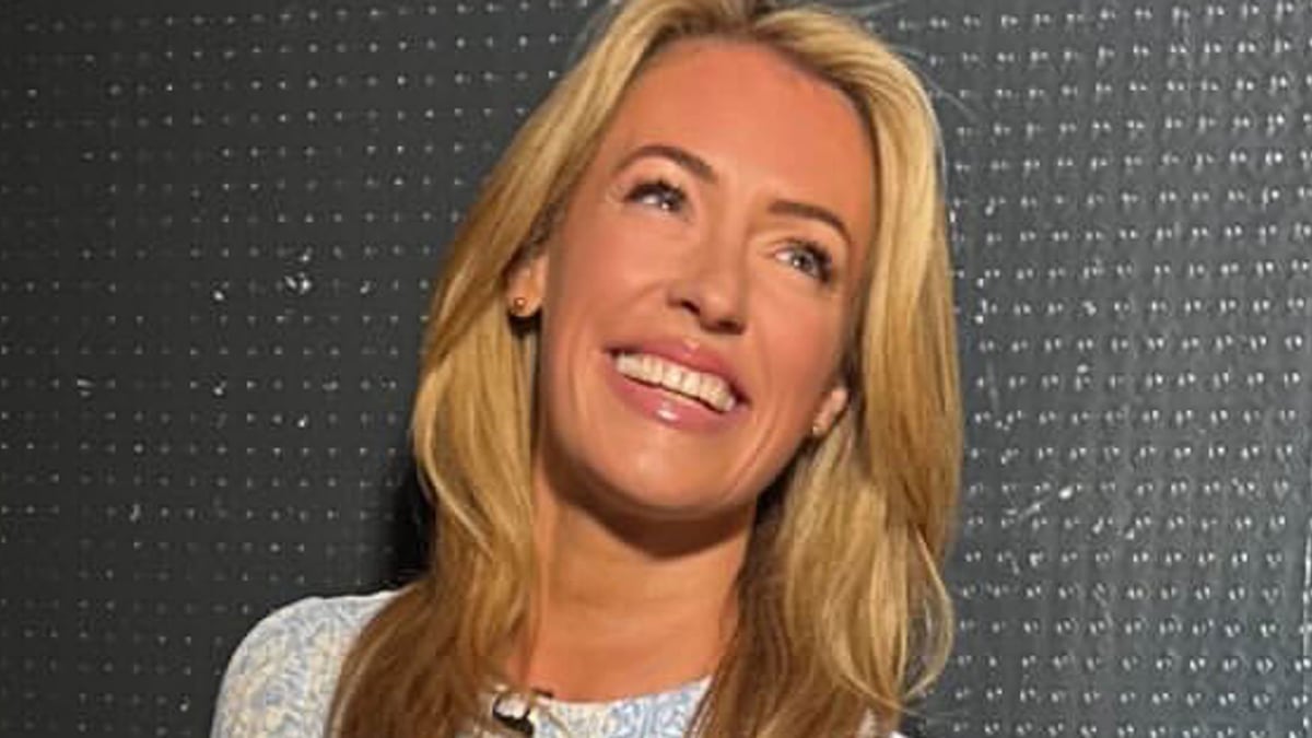 Cat Deeley's pretty floral mini dress has to be seen to be believed