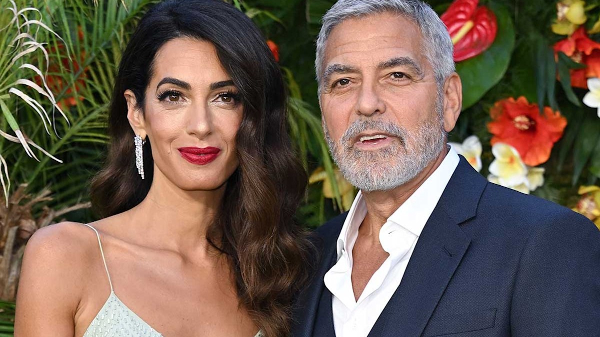 Amal Clooney Wears Red Alexander McQueen Gown at George's 'Ticket to  Paradise' Premiere