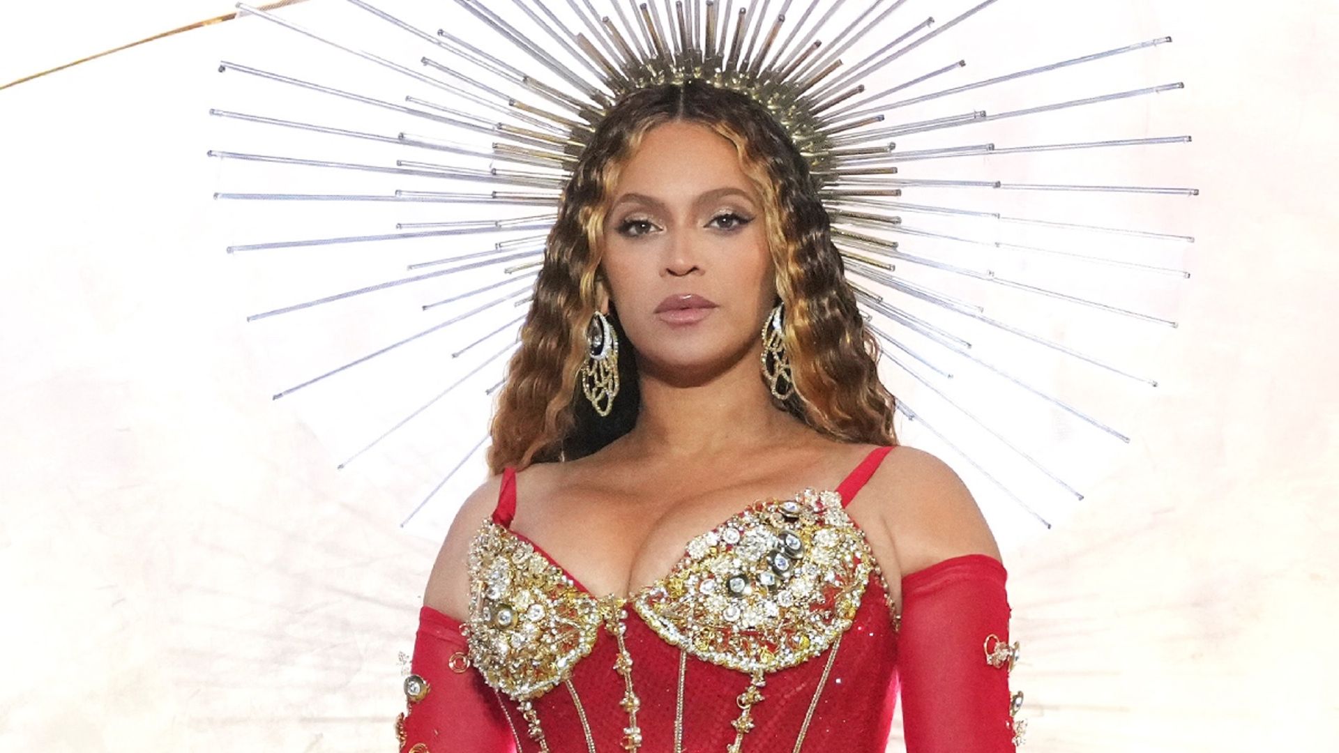 Beyoncé announces surprise world tour following recent return to the stage