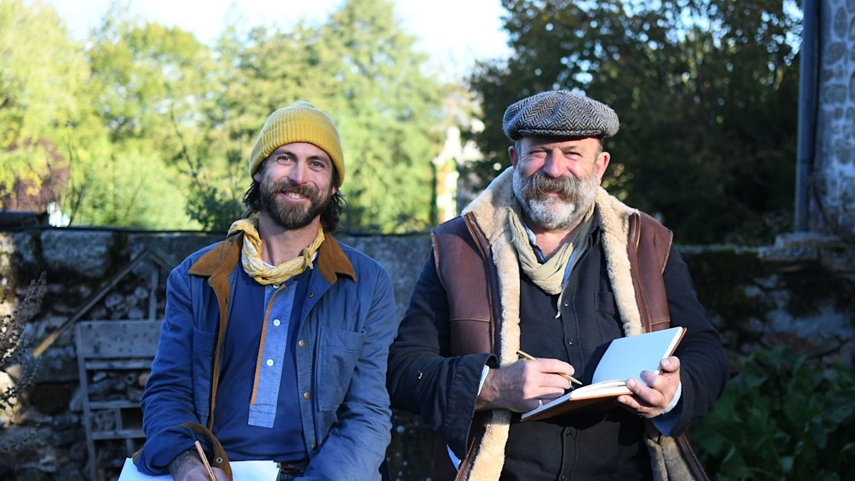 Escape to the Chateau’s Dick Strawbridge’s chef son James is dad’s double in new photo