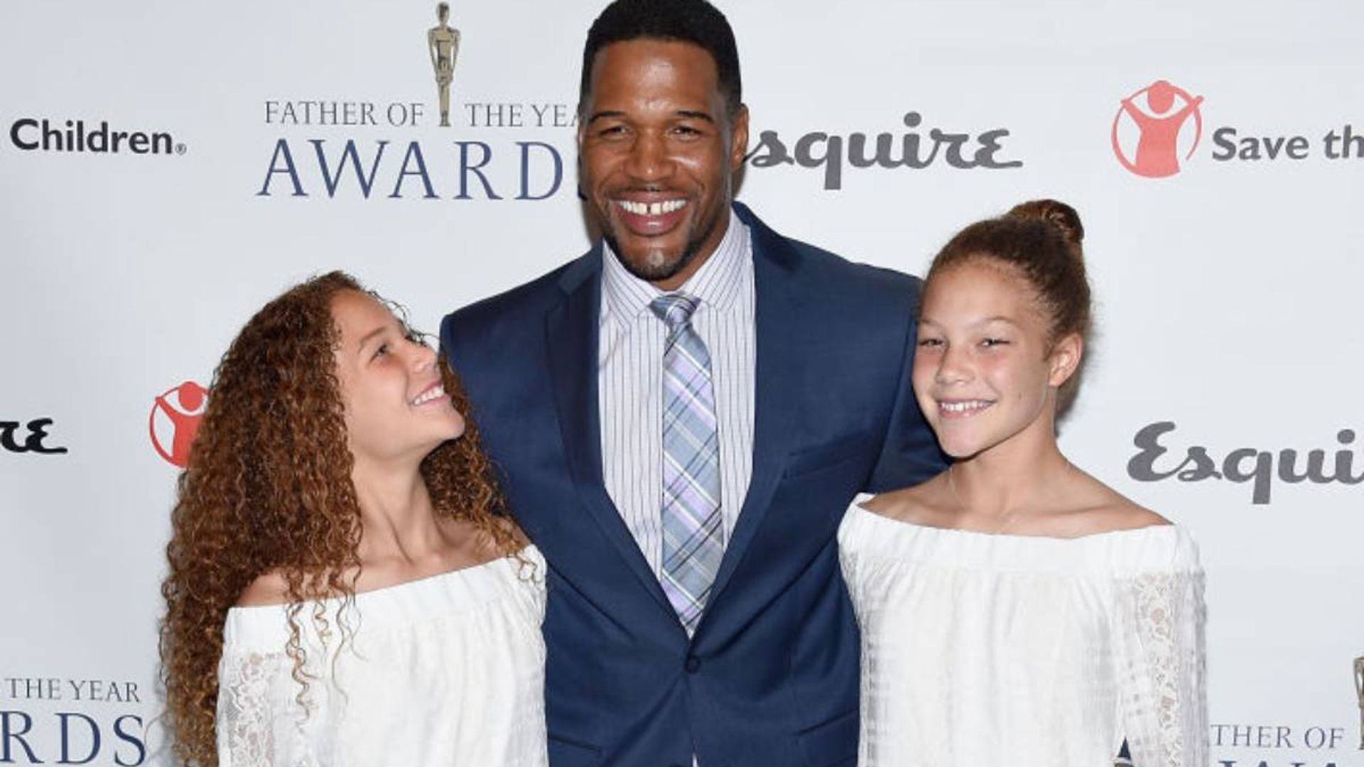 Michael Strahan and twin daughters Isabella and Sophie