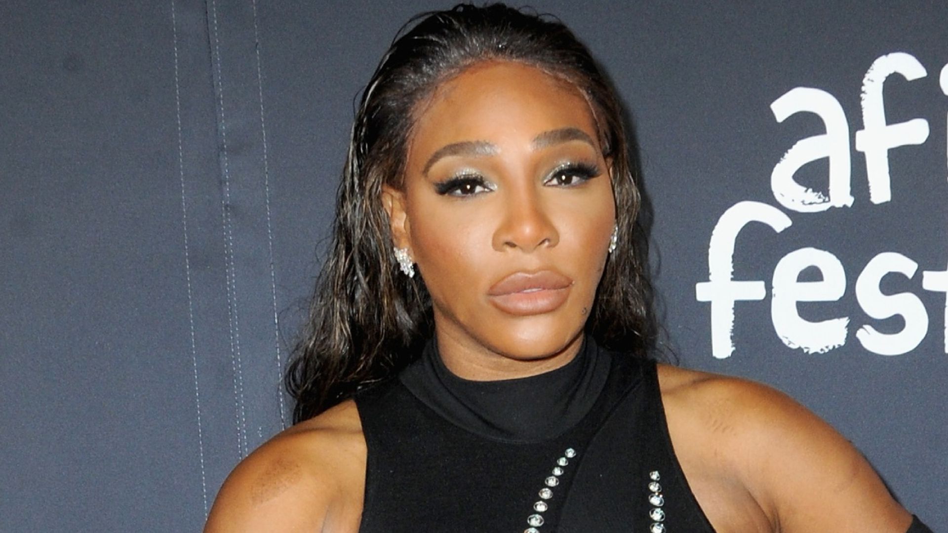 serena williams black outfit night out