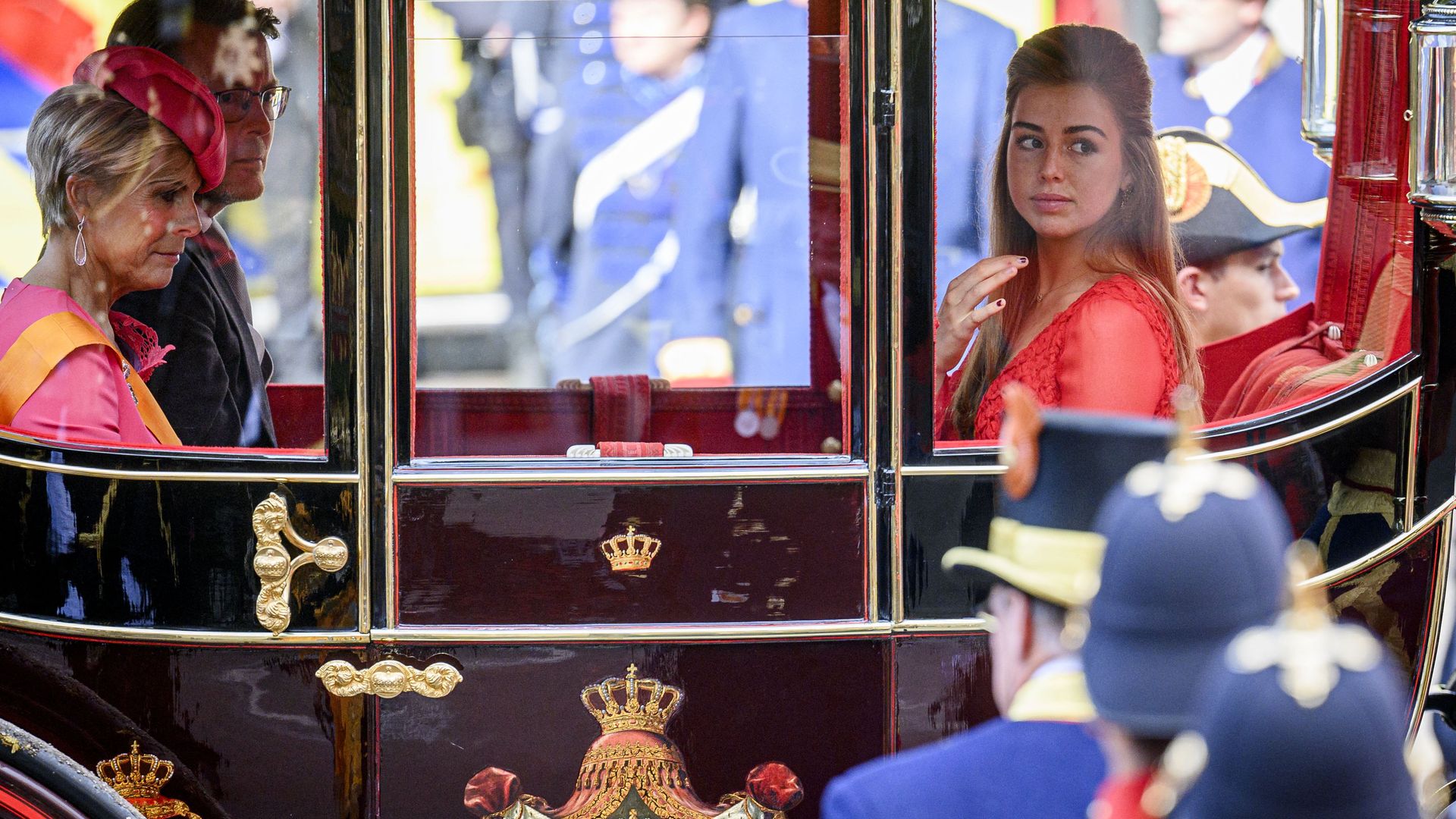 Princess Alexia shared a carriage with Princess Laurentien and Prince Constantijn 