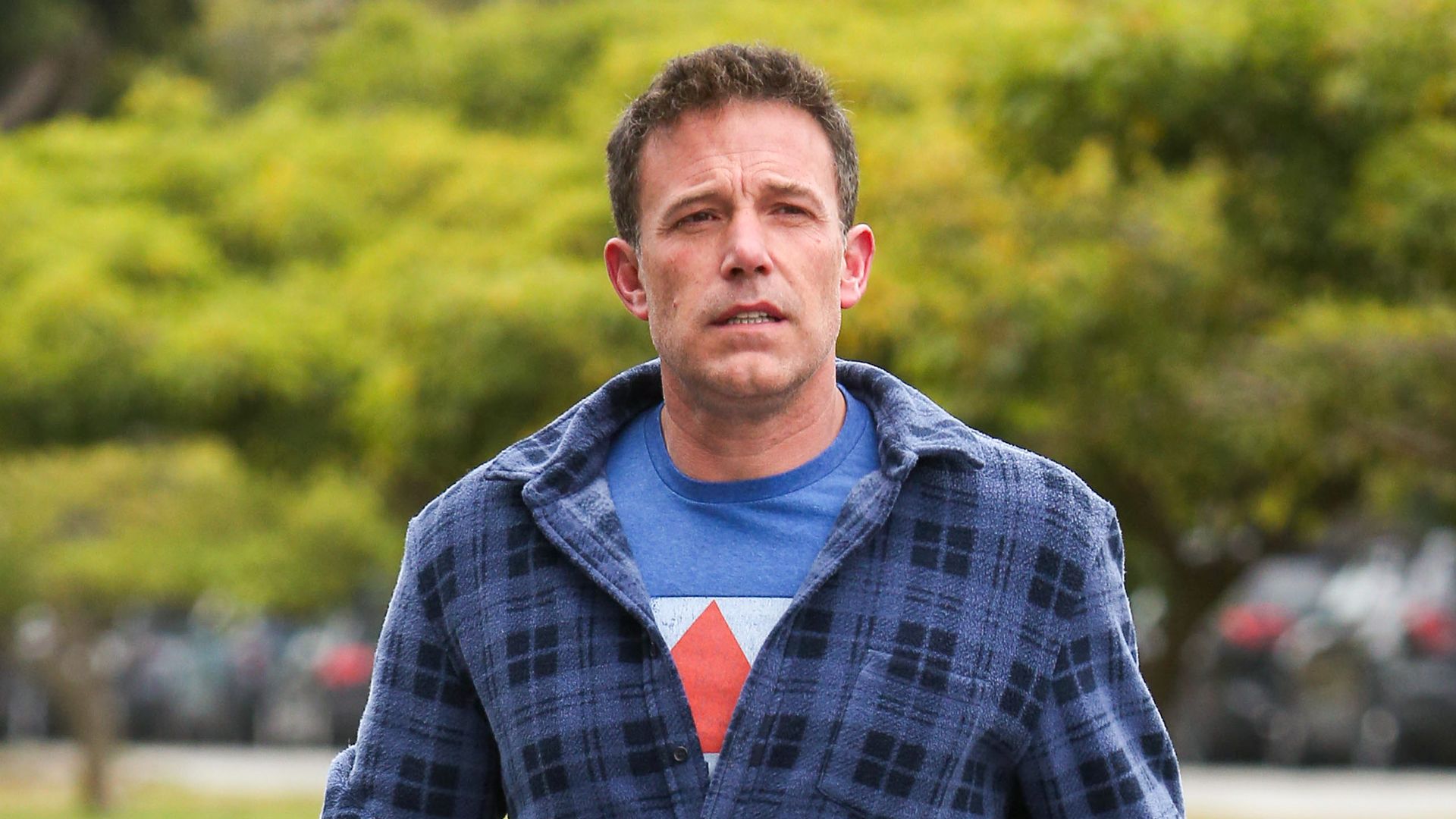 ben affleck walking in la