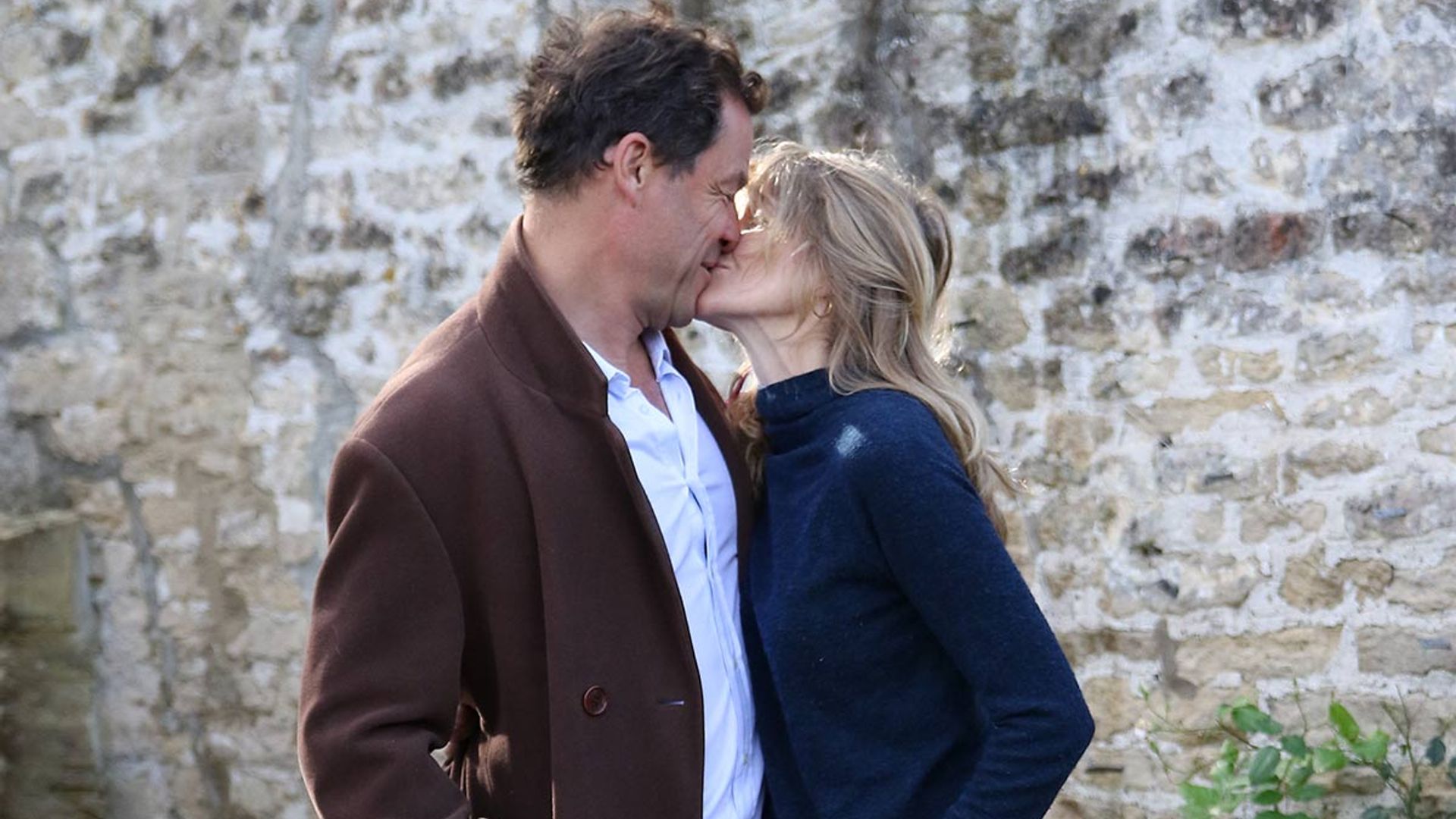 dominic west kiss