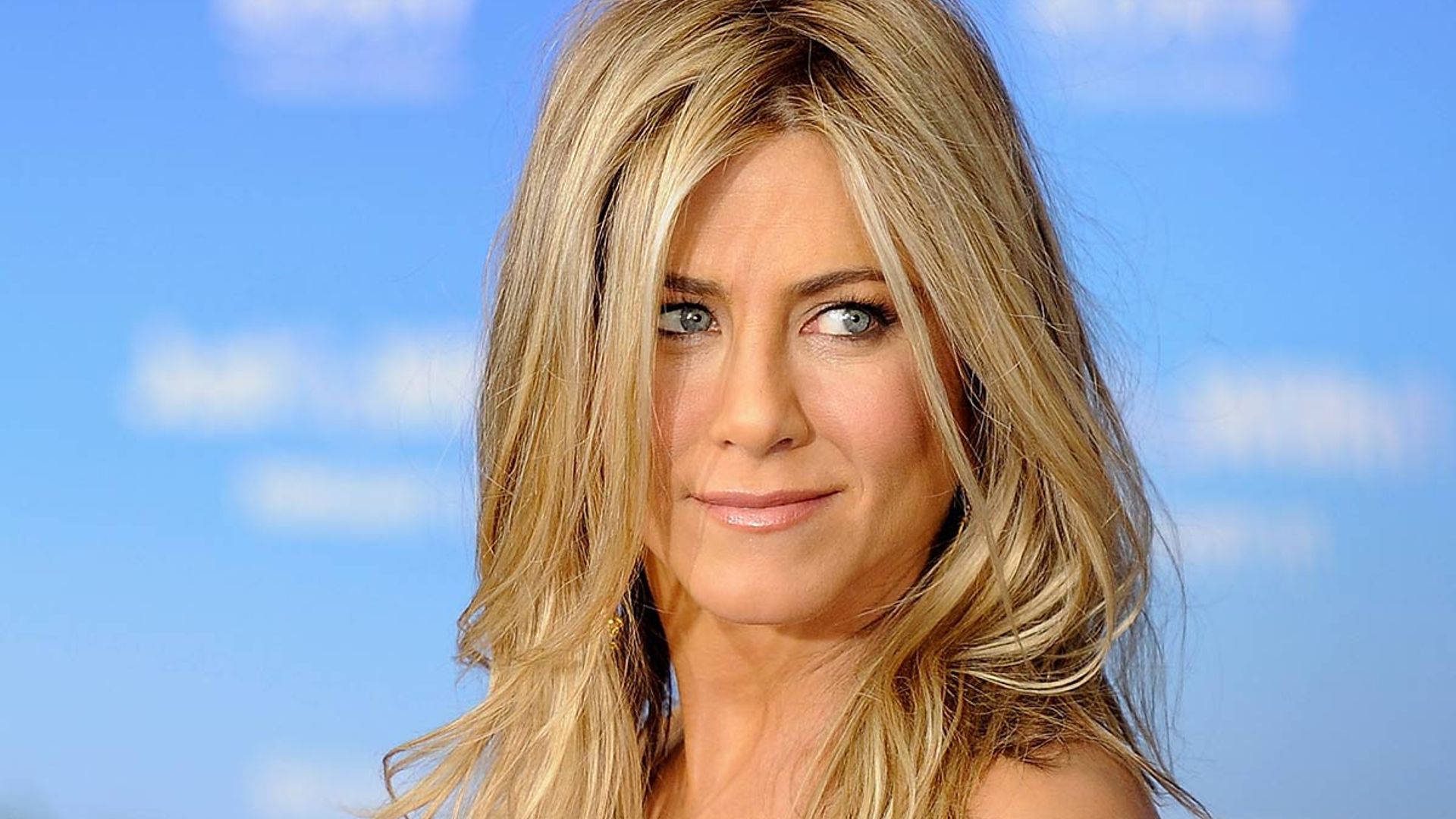1920px x 1080px - Jennifer Aniston shares intimate bedroom photo in honour of special  milestone | HELLO!