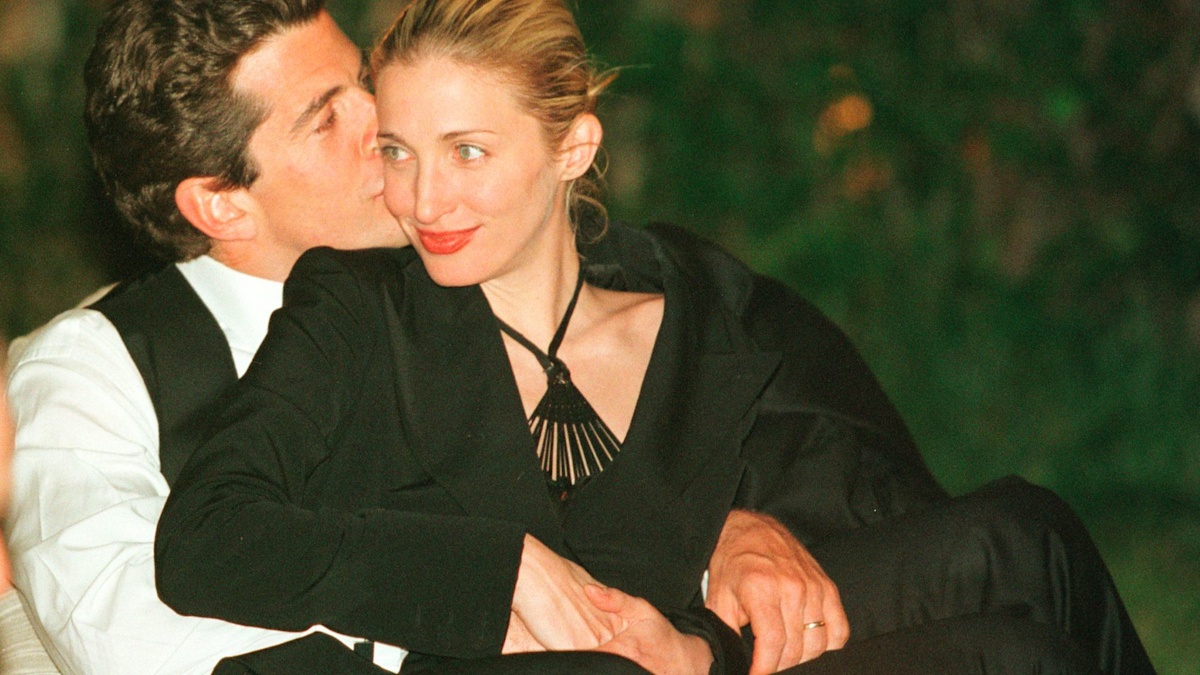 Why fans are upset over new Carolyn Bessette-Kennedy show