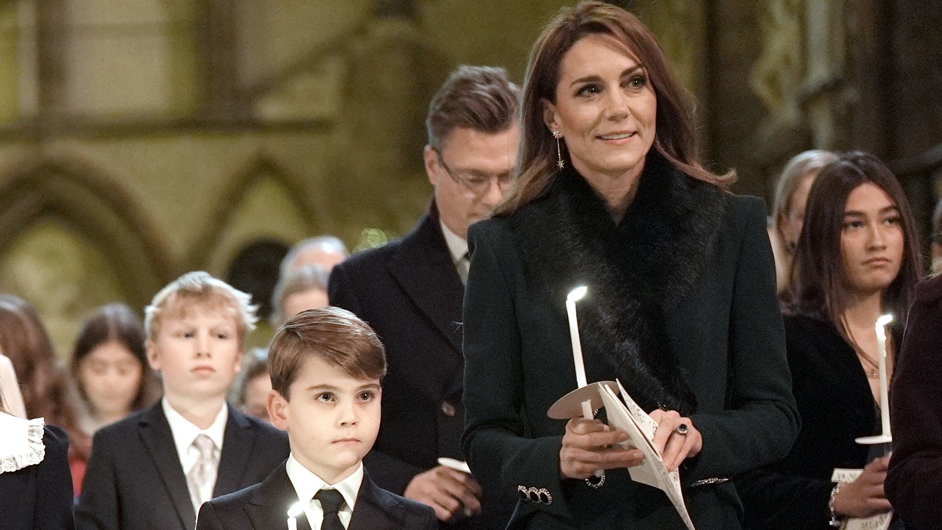 Prince Louis could be mum Princess Kate's clone - see uncanny childhood photo